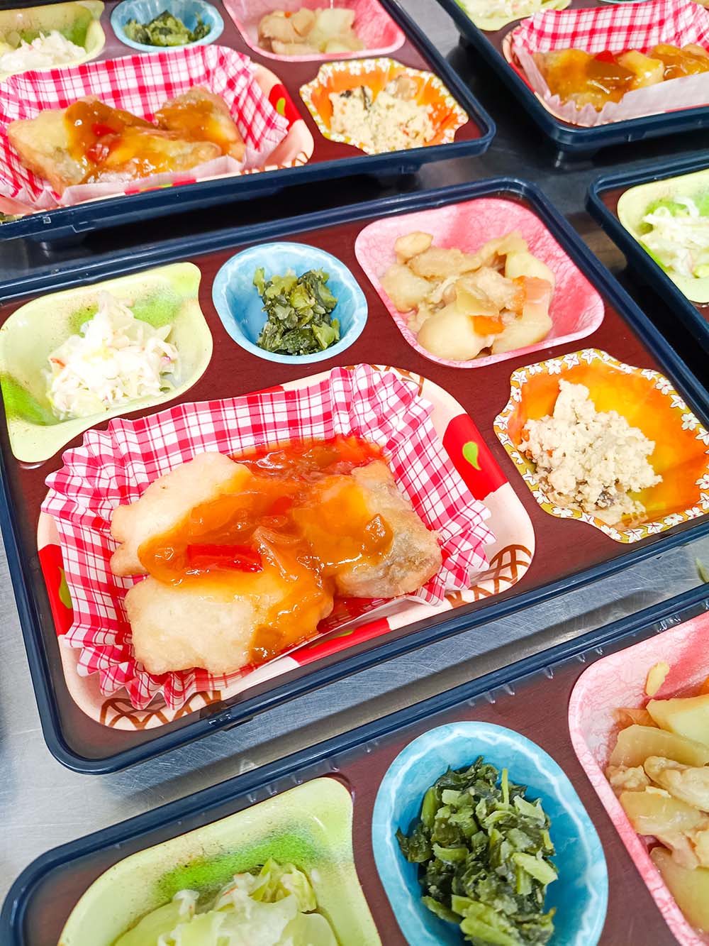 今日は「白身魚の唐揚げ 甘酢あん」です♪